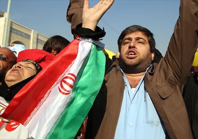 Протесты в Иране против подорожания бензина, есть погибший