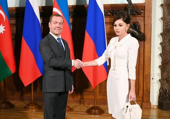 Мехрибан Алиева на встрече с Дмитрием Медведевым: «Азербайджан придает исключительно важное значение отношениям с Россией» (Фото-Видео)
