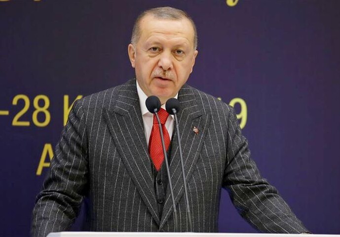 «Нужно не подстраивать ислам под свои действия, а жить по его нормам» - Эрдоган
