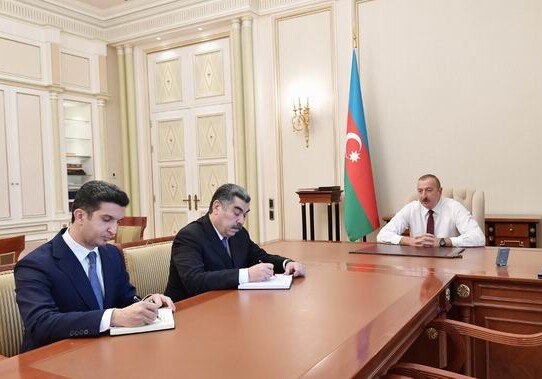 Президент Ильхам Алиев принял новоназначенных глав ИВ Гаджигабульского района и города Нафталан (Фото-Обновлено)