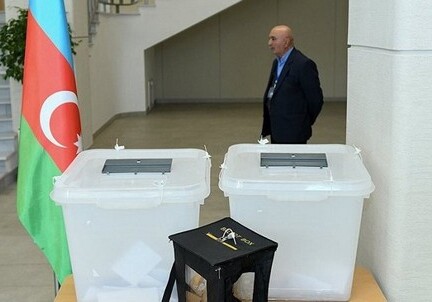 Партия Единого народного фронта Азербайджана примет участие в парламентских выборах