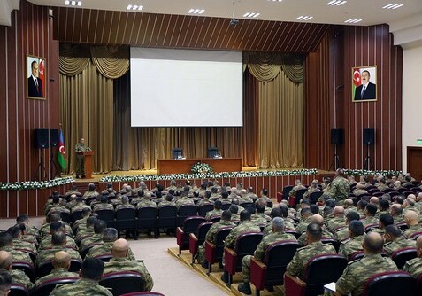 Проводятся сборы командного состава Азербайджанской армии (Фото)