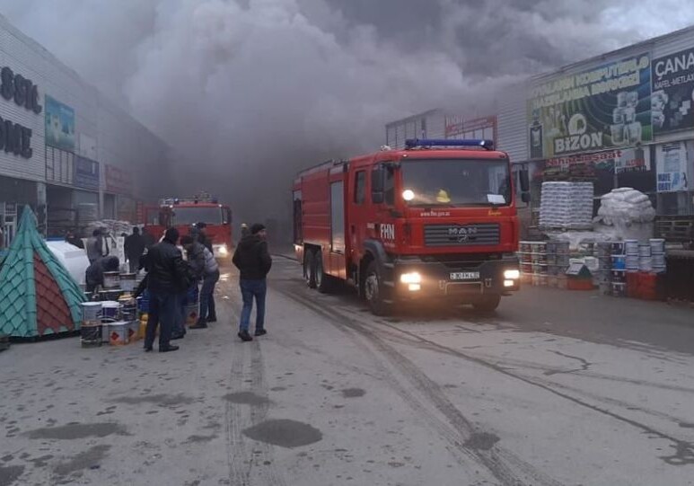 Повлияет ли пожар на рынке EuroHome на проект расширения трассы Баку-Сумгайыт