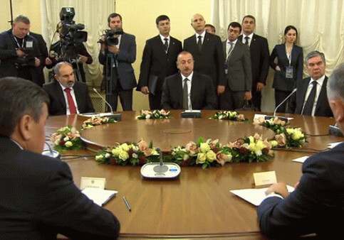 Ильхам Алиев принимает участие в неформальной встрече глав СНГ в Санкт-Петербурге (Фото-Видео)