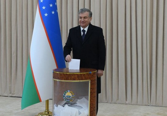 В Узбекистане проходят парламентские выборы (Фото-Видео)