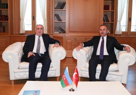В Тбилиси прошла встреча глав МИД Азербайджана и Турции