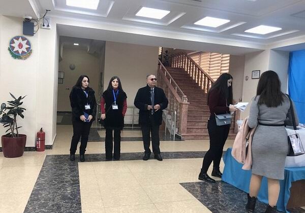 Наблюдатели СНГ распространили заявление в связи с муниципальными выборами в Азербайджане