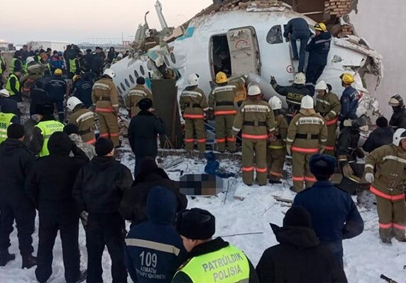 Крушение самолета в Алматы: 15 человек погибли (Фото-Видео-Обновлено)