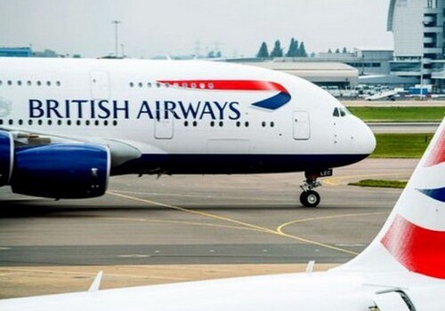 Самолет British Airways совершил вынужденную посадку в Баку