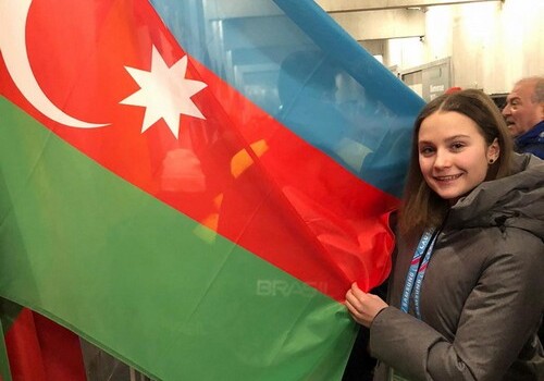 Азербайджанская делегация приняла участие в открытии Юношеских зимних Олимпийских игр (Видео)