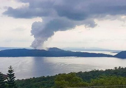 На Филиппинах объявили режим бедствия из-за извержения вулкана Тааль