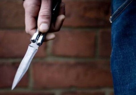 В Баку пакистанец ударил ножом жену-азербайджанку