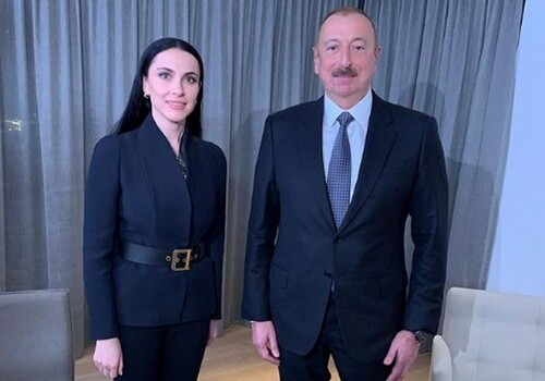 Наиля Аскер-заде: «Работу на форуме в Давосе традиционно начинаю с интервью с Президентом Азербайджана»