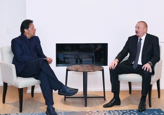 Президент Ильхам Алиев встретился в Давосе с премьер-министром Пакистана (Фото)