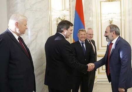 Сопредседатели МГ ОБСЕ обеспокоены позицией Пашиняна по Карабаху – «168 жам»