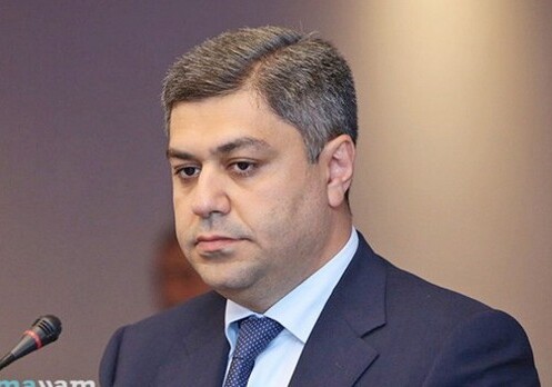 Экс-глава СНБ Армении подаст в суд на газету жены Пашиняна