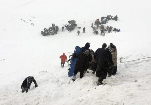 В Турции сошла снежная лавина, погибло 33 человека (Фото-Видео-Обновлено)