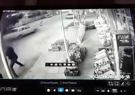 Момент автонаезда на ребенка в Джалилабаде попал на видео