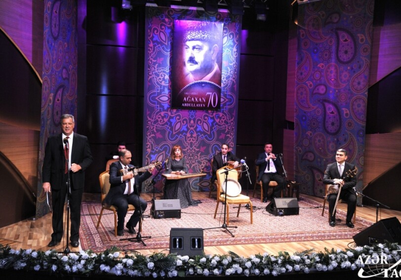 В Баку отметили 70-летний юбилей народного артиста Агахана Абдуллаева (Фото)