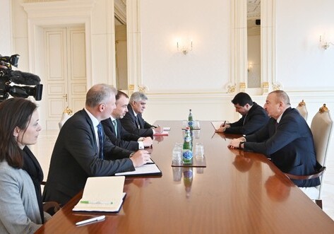 Президент Азербайджана принял специального представителя ЕС