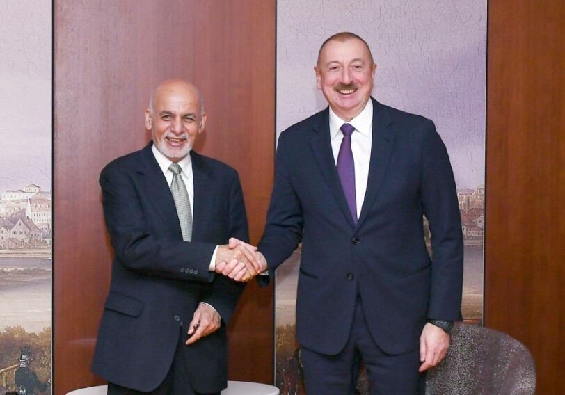 Ильхам Алиев встретился в Мюнхене с президентом Афганистана и комиссаром ЕС (Фото)