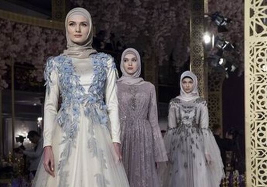 Дочь главы Чечни представит коллекцию модной одежды в Париже
