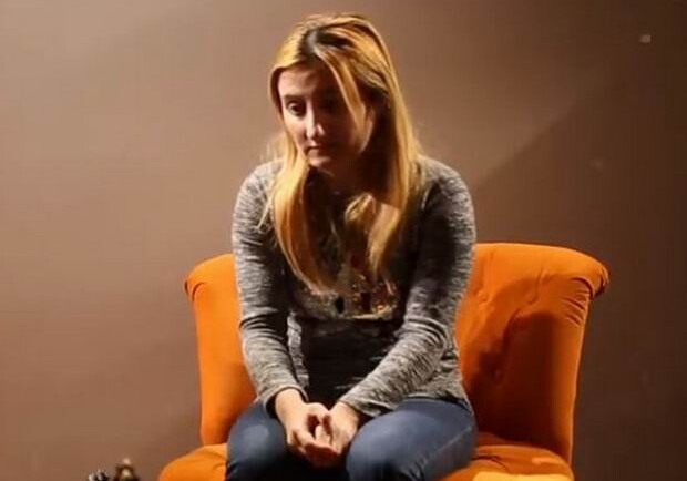 «Ее мечта - услышать голоса детей»: История Замины, потерявшей слух во время Ходжалинского геноцида (Видео)