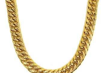 В бакинском отеле у иностранца украли золотое ожерелье 