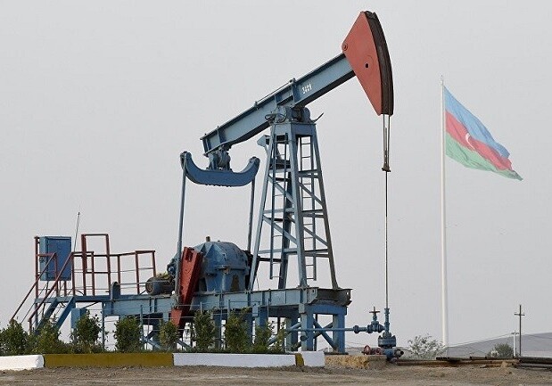 Азербайджанская нефть подешевела на 10 долларов