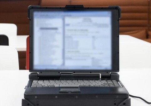 На eBay за 90 евро продали ноутбук с секретными документами немецких военных