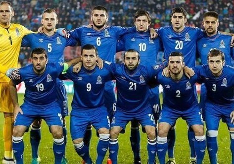 Футболисты сборной Азербайджана призвали население оставаться дома (Видео)