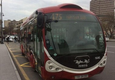 В Баку водители автобусов старше 65 лет сняты с линий – БТА