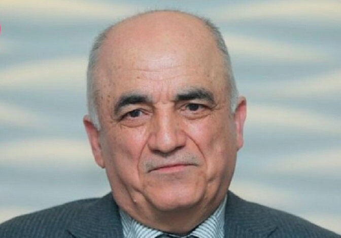 Главный инфекционист не исключил второй волны вспышки COVID-19 в Азербайджане, выступив за продление карантина