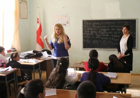 Учеба в школах Грузии не возобновится до сентября
