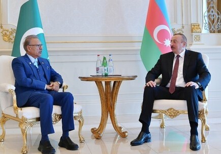Состоялся телефонный разговор между президентами Азербайджана и Пакистана