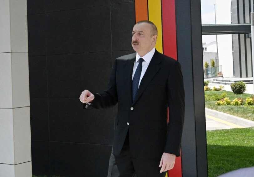 Ильхам Алиев: «В этом году 1500 семьям шехидов будут предоставлены квартиры»