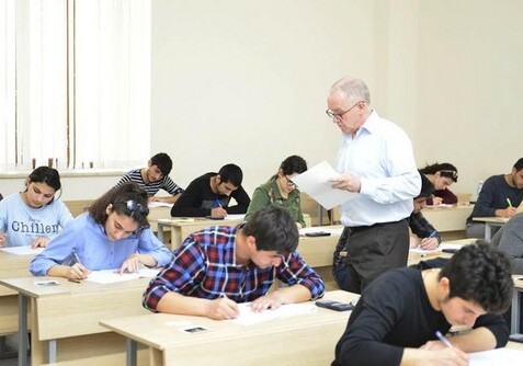 В этом году вступительные экзамены в вузы Азербайджана пройдут один раз