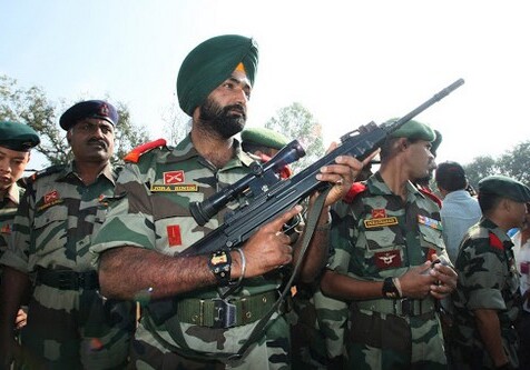 Индия перебросила дополнительный военный контингент на границу с Китаем