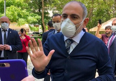 Пашинян объявил о второй волне коронавируса в Армении