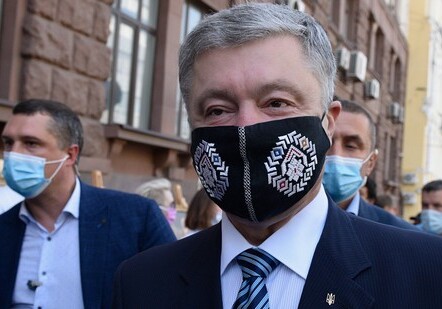 СГБ Украины рассматривает вопрос о взятии под стражу Петра Порошенко