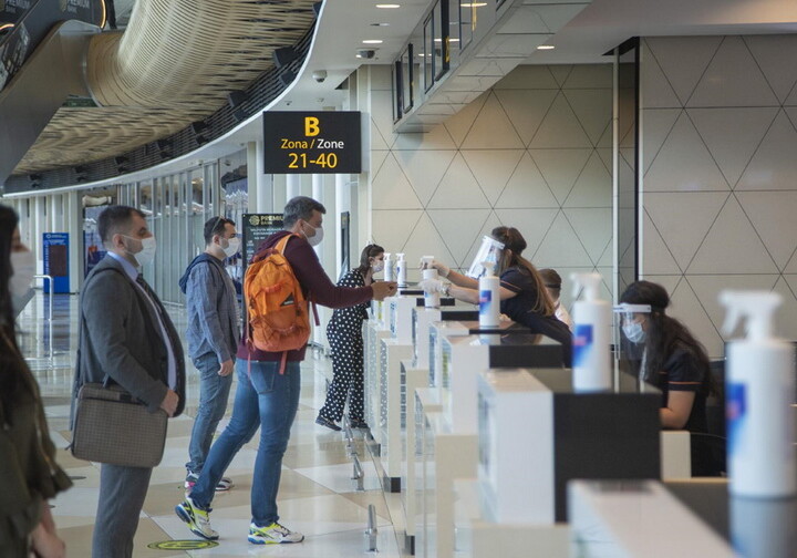 AZAL: Пассажиры отмененных рейсов Баку-Нахчыван-Баку могут обменять билеты или вернуть деньги