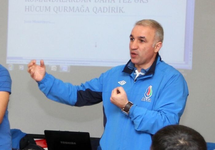 Новым наставником сборной Азербайджана может стать бывший помощник Юрчевича