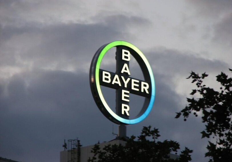 Bayer заплатит $10 млрд за опасный гербицид. Он вызывал рак