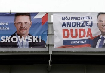 Дуда и Тшасковский  вышли во второй тур выборов президента Польши
