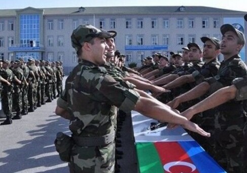 В Азербайджане начался очередной призыв в армию