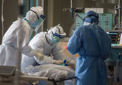 В Азербайджане выявлено 572 новых случая инфицирования COVID-19, скончались еще 8 человек