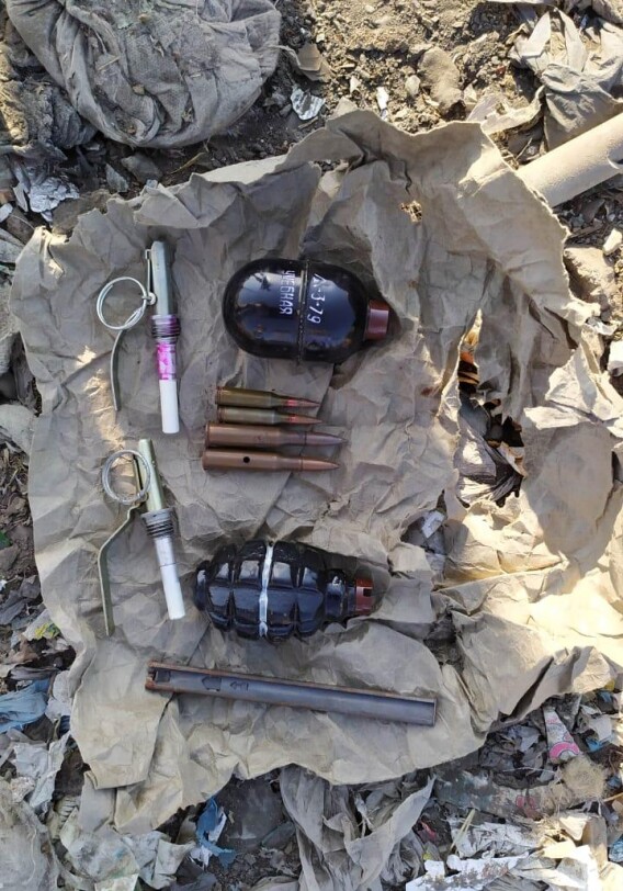 В Лянкяране обнаружены гранаты и боеприпасы (Фото)