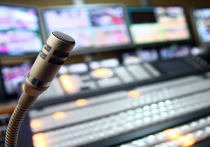 Азербайджанское радио начало совместное вещание с турецким радио Türkiyənin səsi (Видео)