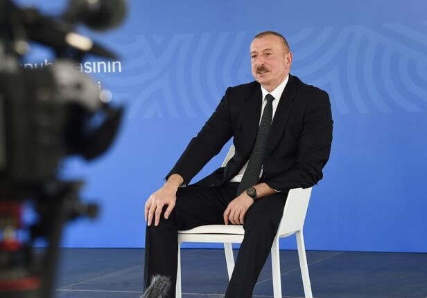 Ильхам Алиев о нарушении карантинного режима в отеле Fairmont Baku: «Этот безобразный случай недопустим»  (Видео)