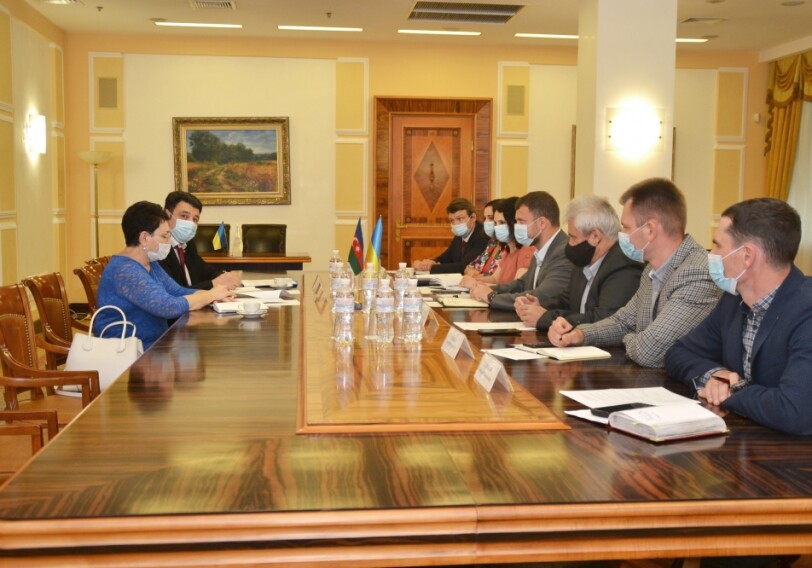 Украина заинтересована в реализации с Азербайджаном совместных экономических проектов